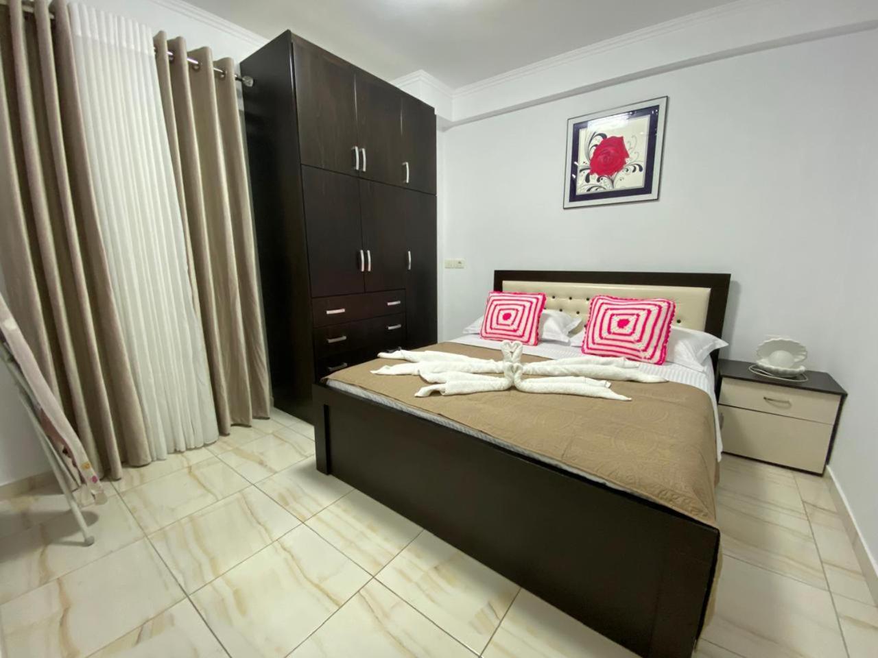 Olive Tree Apartment Σαράντα Εξωτερικό φωτογραφία