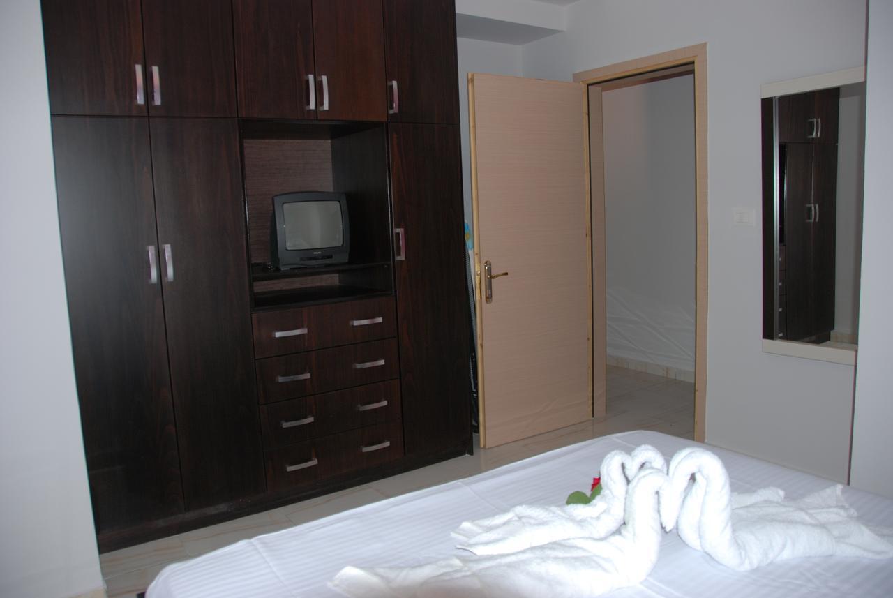 Olive Tree Apartment Σαράντα Εξωτερικό φωτογραφία